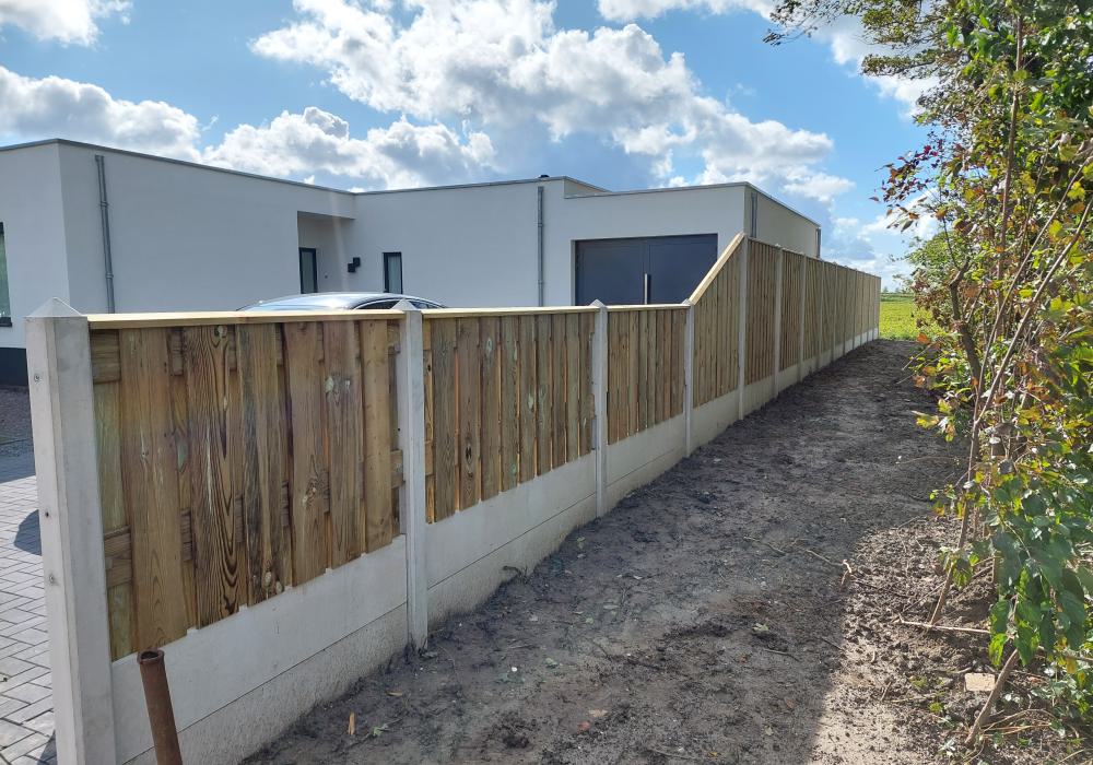 Prachtige Schutting in Wissekerke